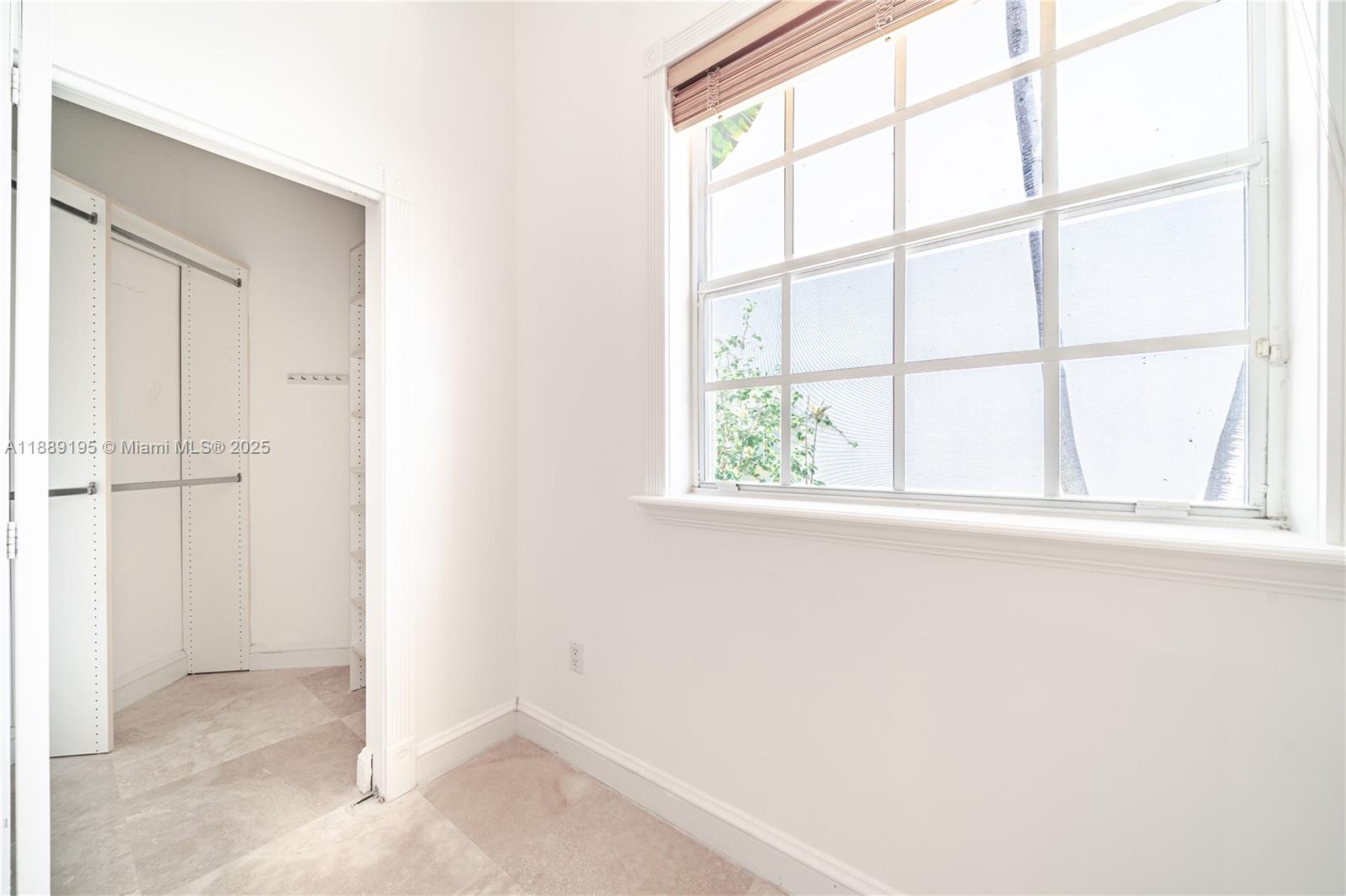 Photo of 3975 194th Trl  (3975), Sunny Isles Beach, Florida, 33160 - 