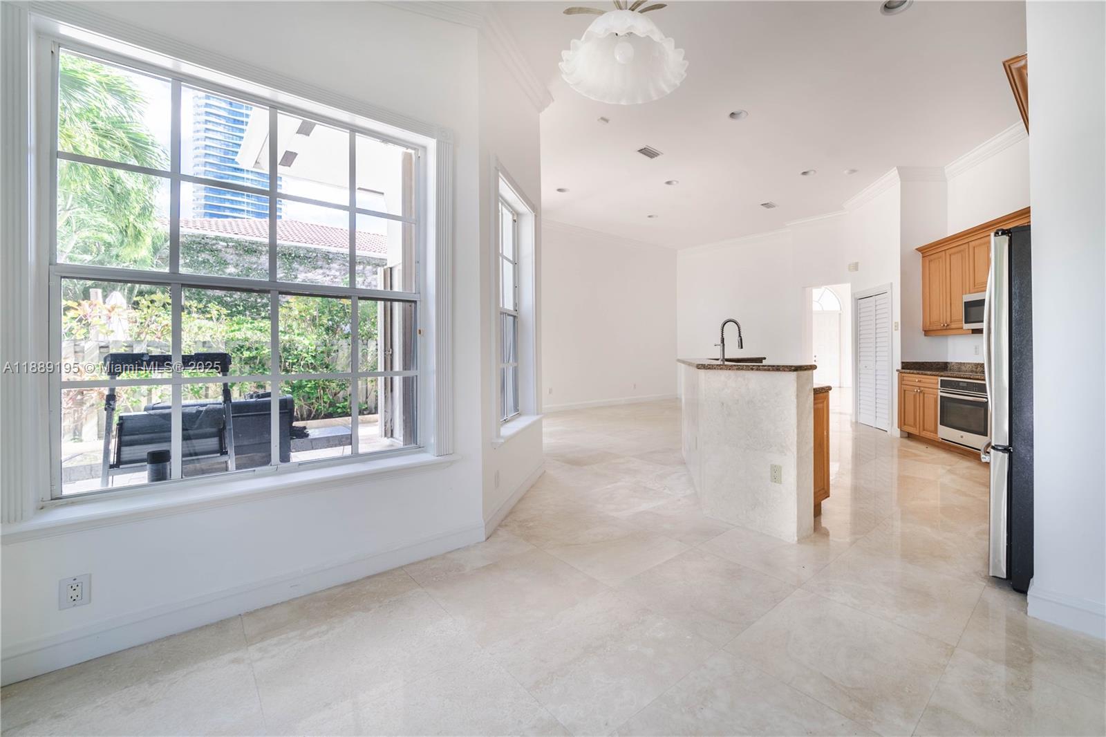 Photo of 3975 194th Trl  (3975), Sunny Isles Beach, Florida, 33160 - 