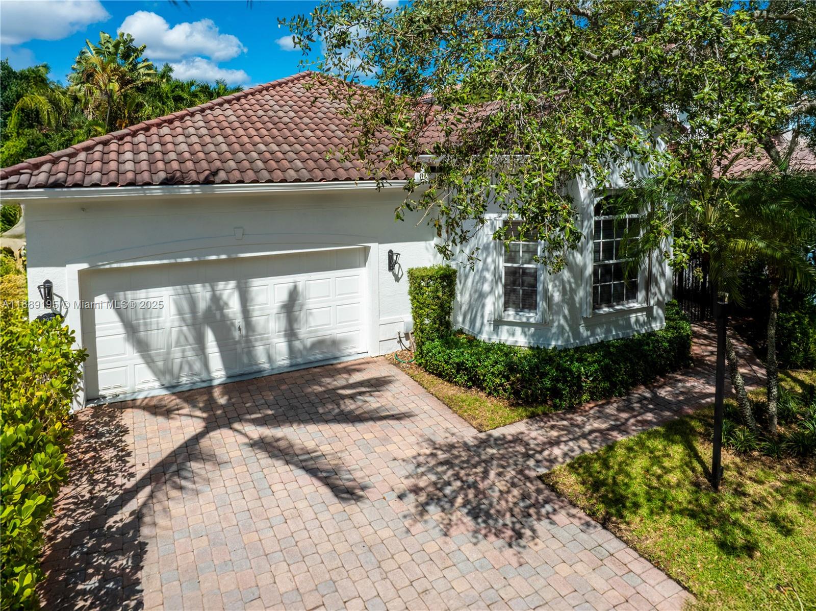 Photo of 3975 194th Trl  (3975), Sunny Isles Beach, Florida, 33160 - 