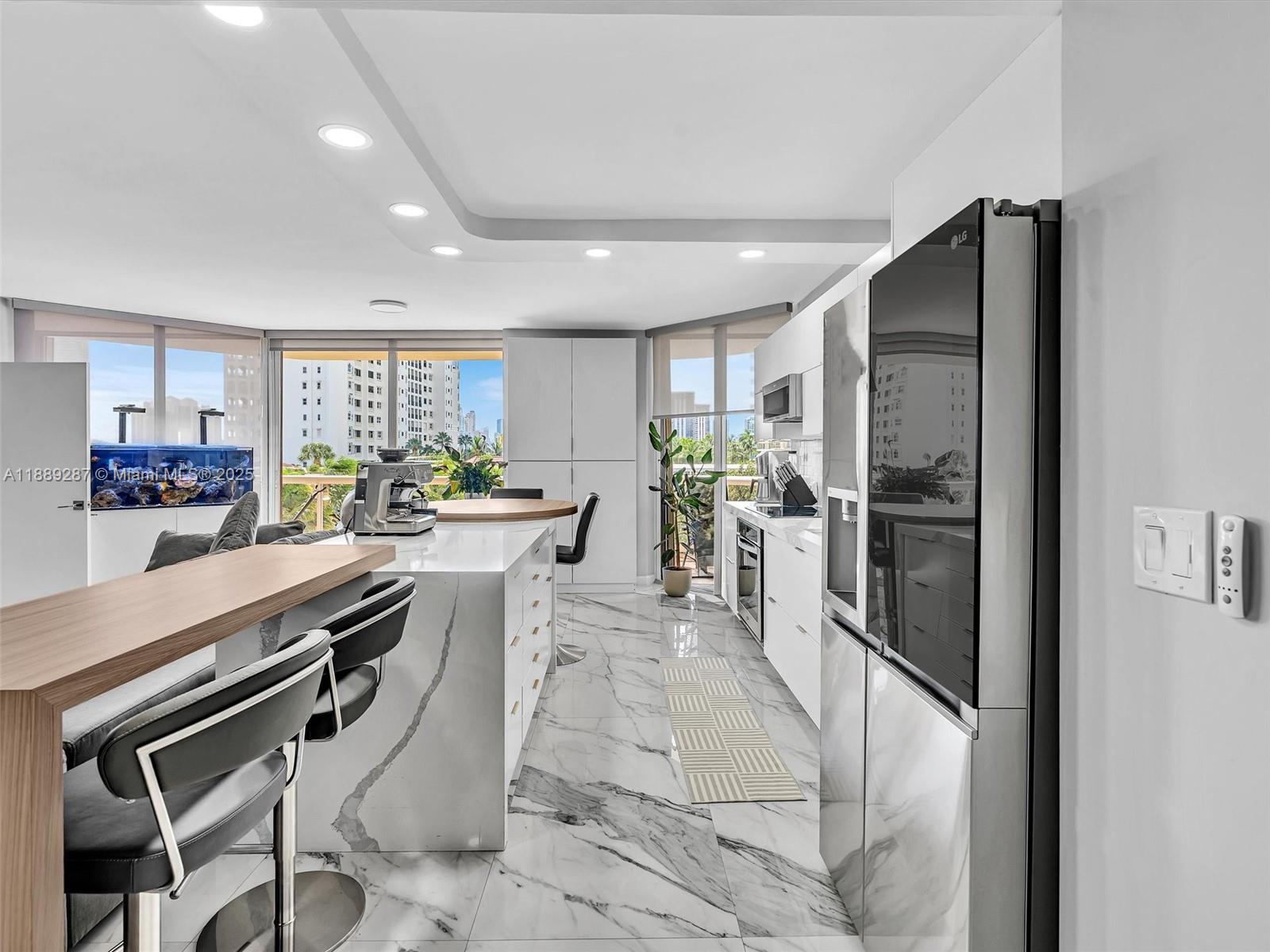 Photo of 20191 Country Club Dr  #511, Aventura, Florida, 33180 - 