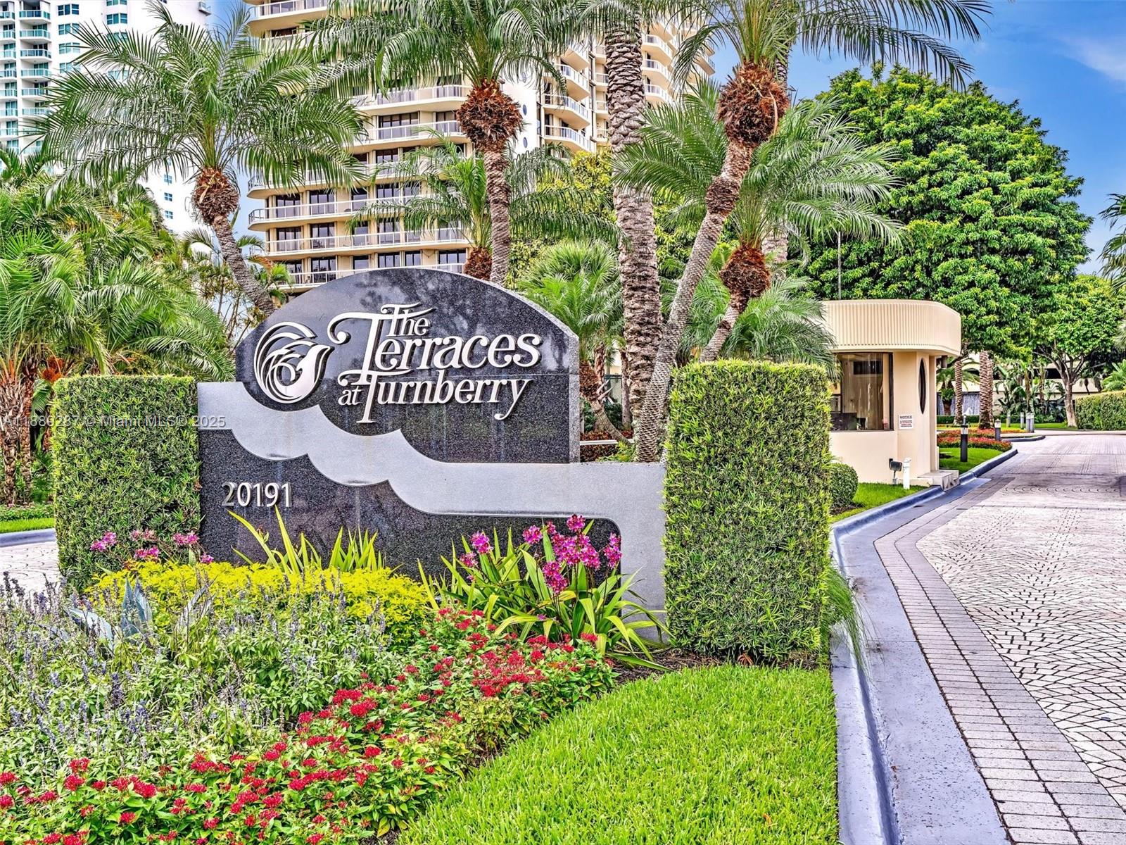 Photo of 20191 Country Club Dr  #511, Aventura, Florida, 33180 - 