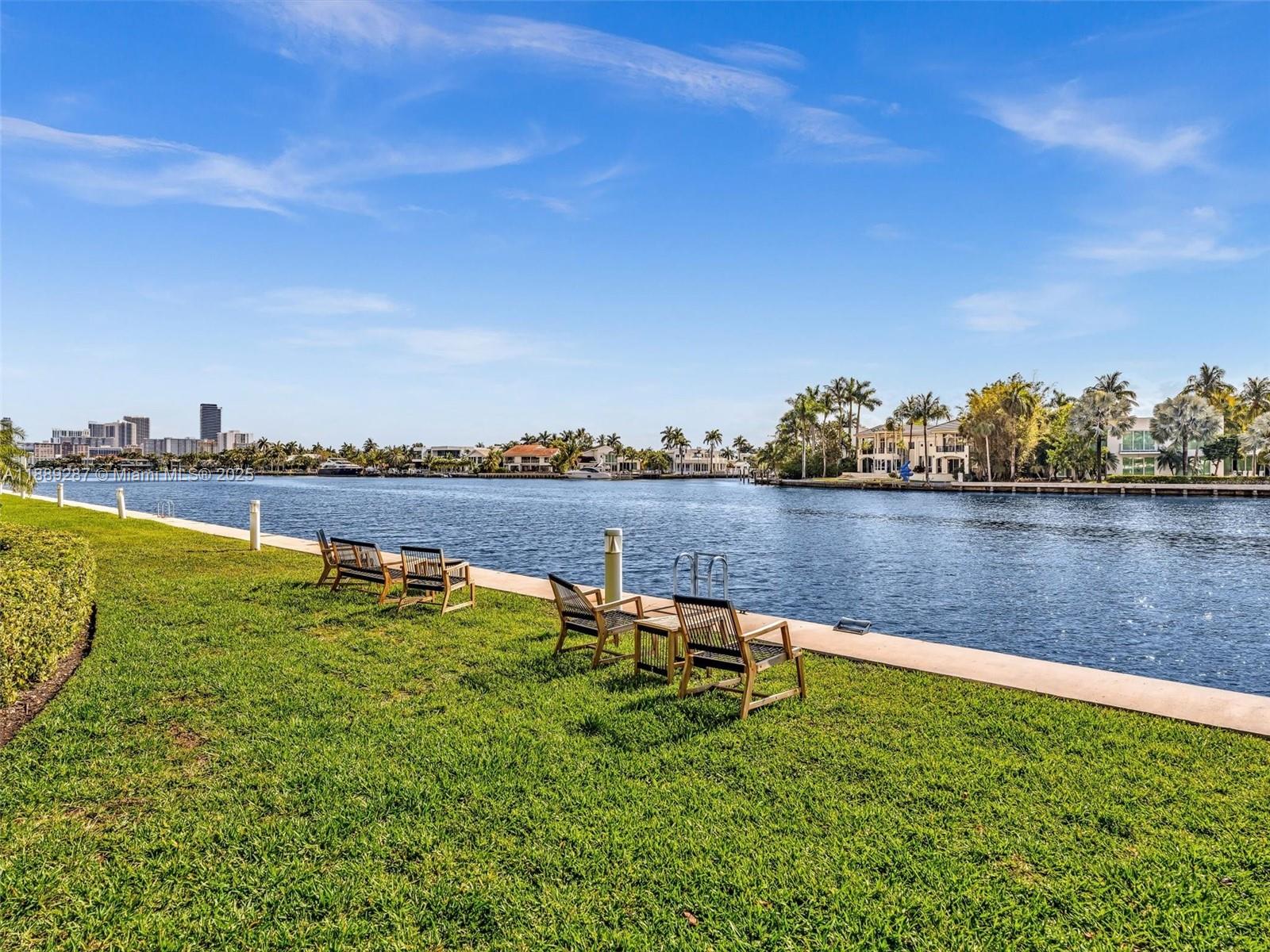 Photo of 20191 Country Club Dr  #511, Aventura, Florida, 33180 - 