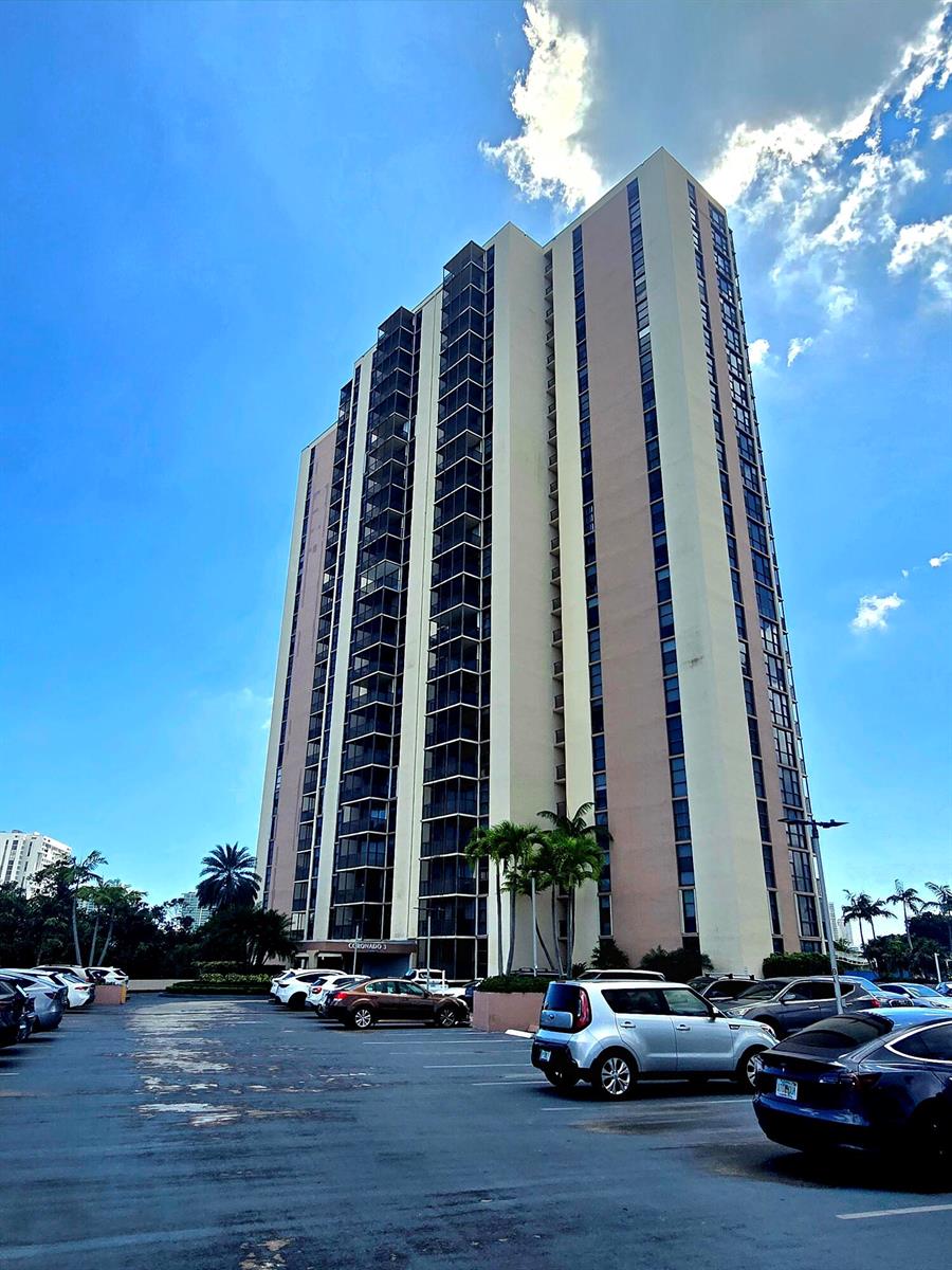 Photo of 20335 Country Club  #2208, Aventura, Florida, 33180 - VIEW FROM OUTSIDE