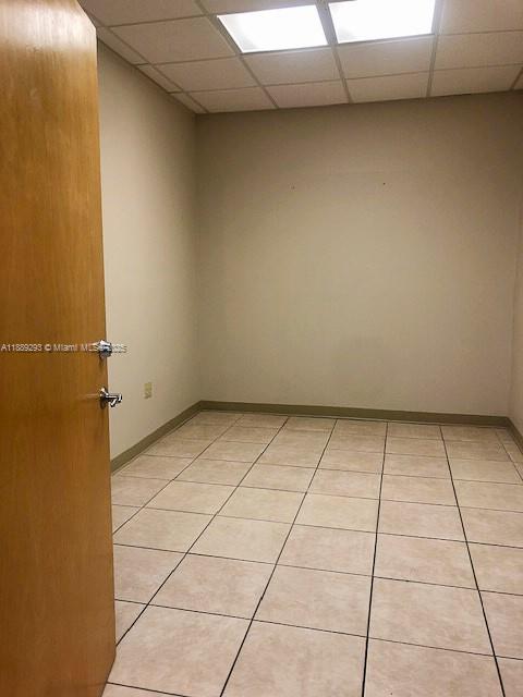 16-17  /   sq. ft. $ 2025-10-02 0 Photo
