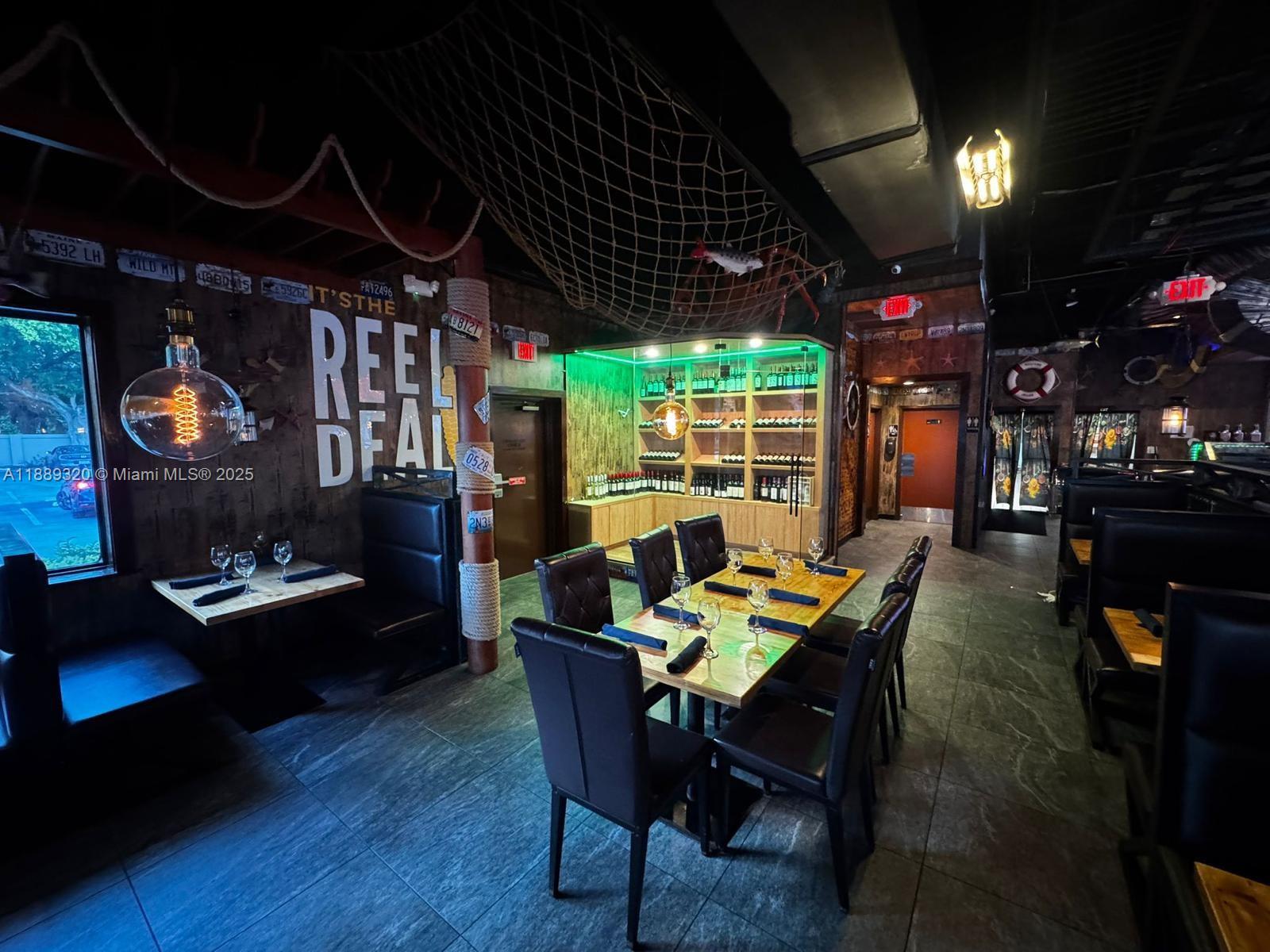 Подробнее / кв.футов $ 2025-10-02 0 Фото