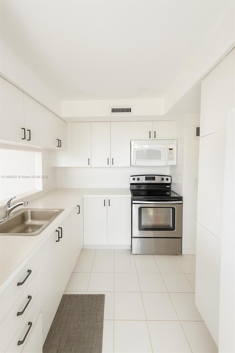 Photo of 3505 Ocean Dr #601, Hollywood, Florida, 33019 -