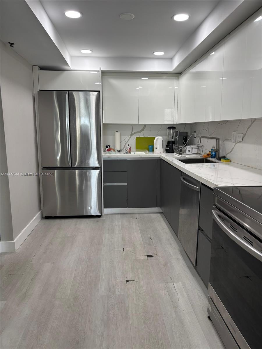 Photo of 20225 34th Ct  #913, Aventura, Florida, 33180 - 