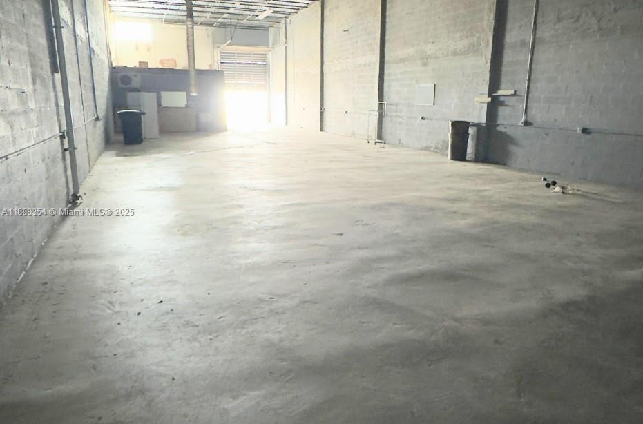 4237-B  /   sq. ft. $ 2025-10-02 0 foto
