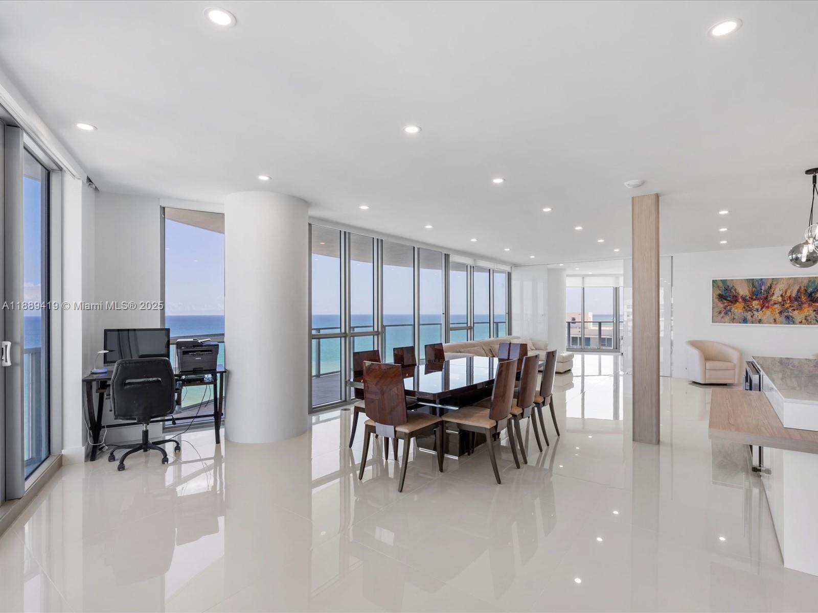 Photo of 3101 Ocean Dr  #1608, Hollywood, Florida, 33019 - 