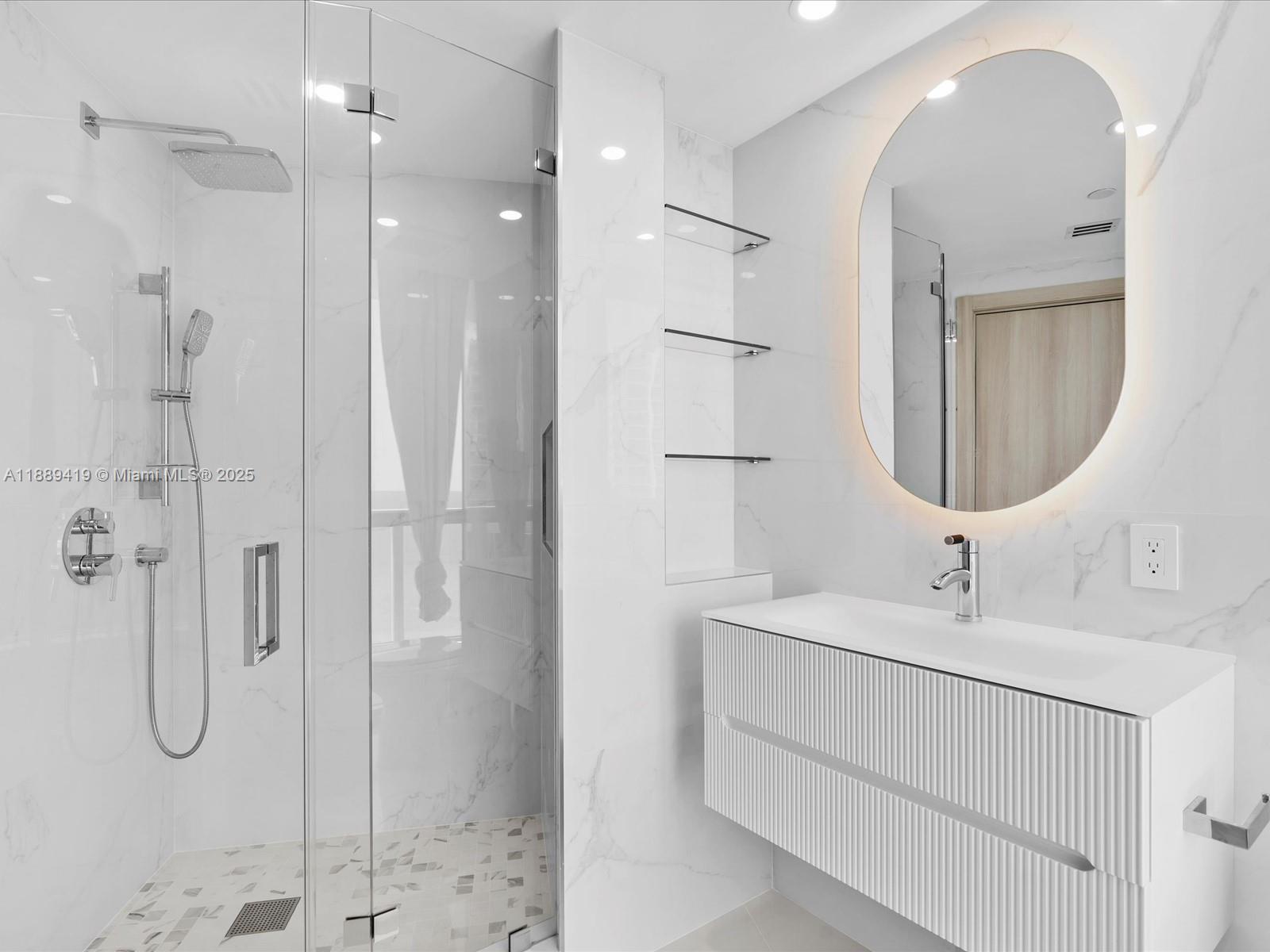 Photo of 3101 Ocean Dr  #1608, Hollywood, Florida, 33019 - 