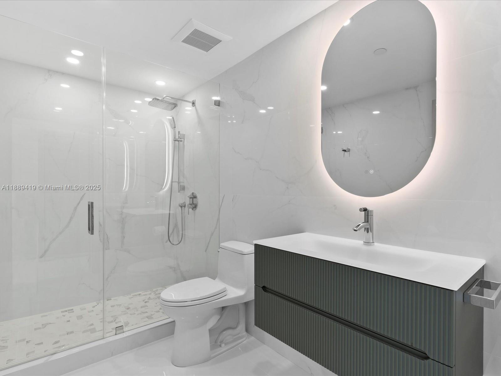 Photo of 3101 Ocean Dr  #1608, Hollywood, Florida, 33019 - 