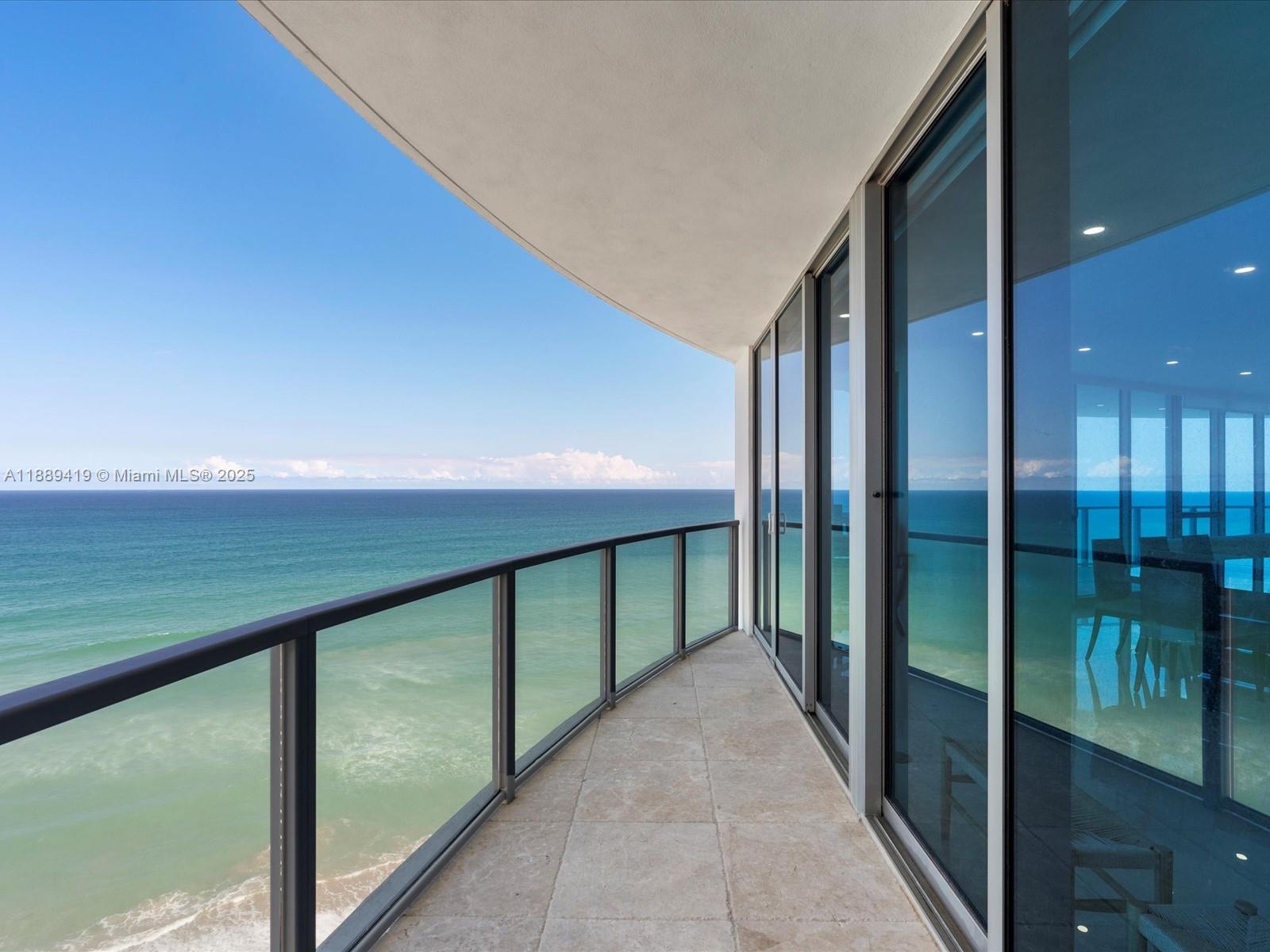 Photo of 3101 Ocean Dr  #1608, Hollywood, Florida, 33019 - 