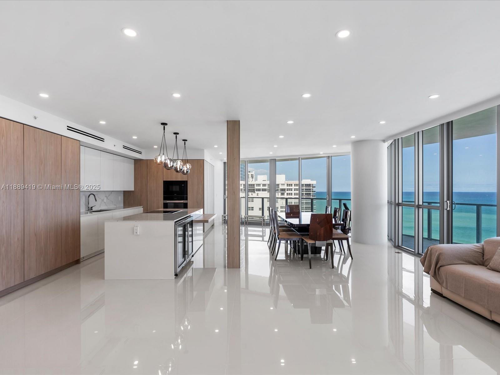 Photo of 3101 Ocean Dr #1608, Hollywood, Florida, 33019 -