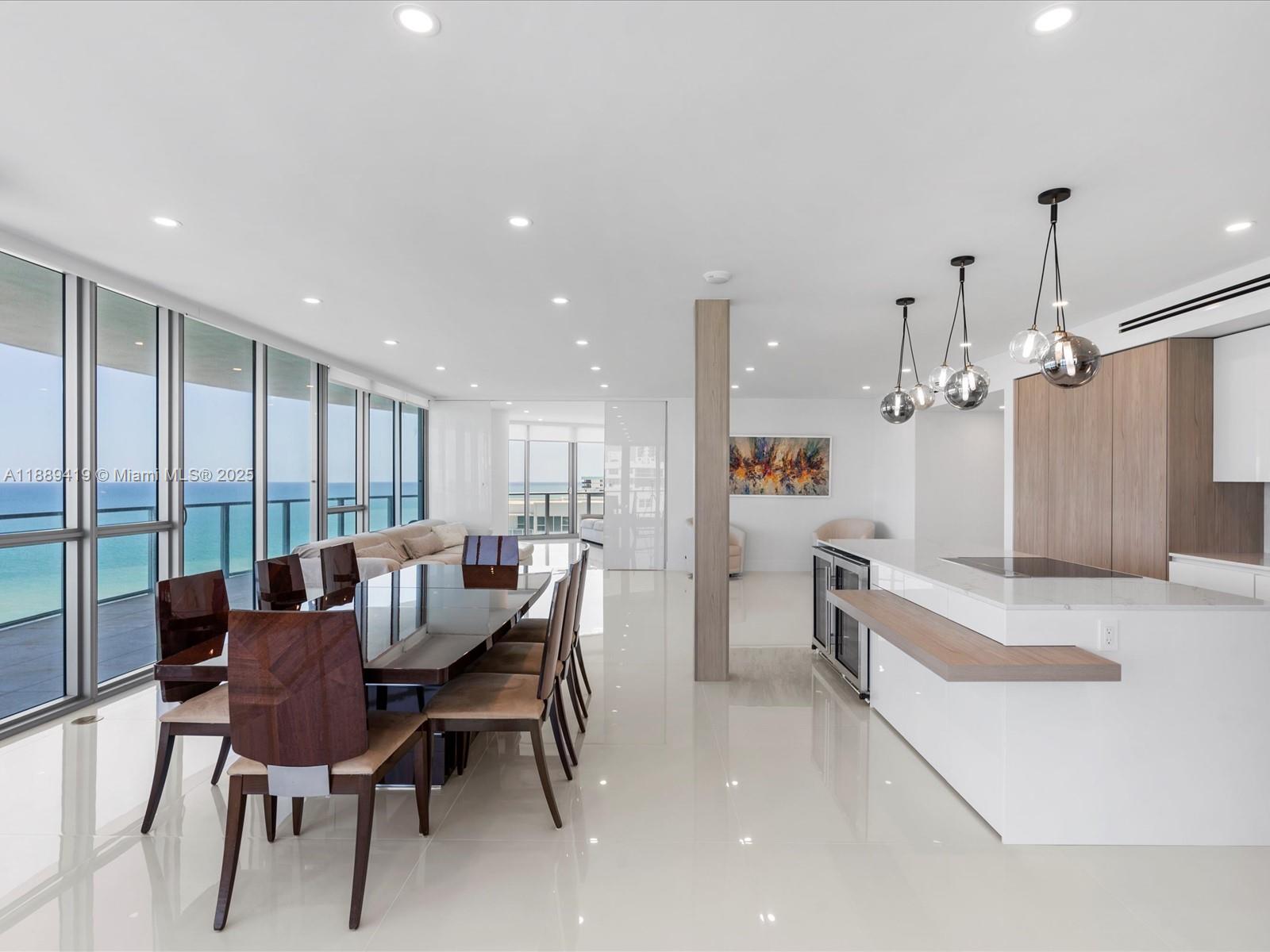 Photo of 3101 Ocean Dr  #1608, Hollywood, Florida, 33019 - 