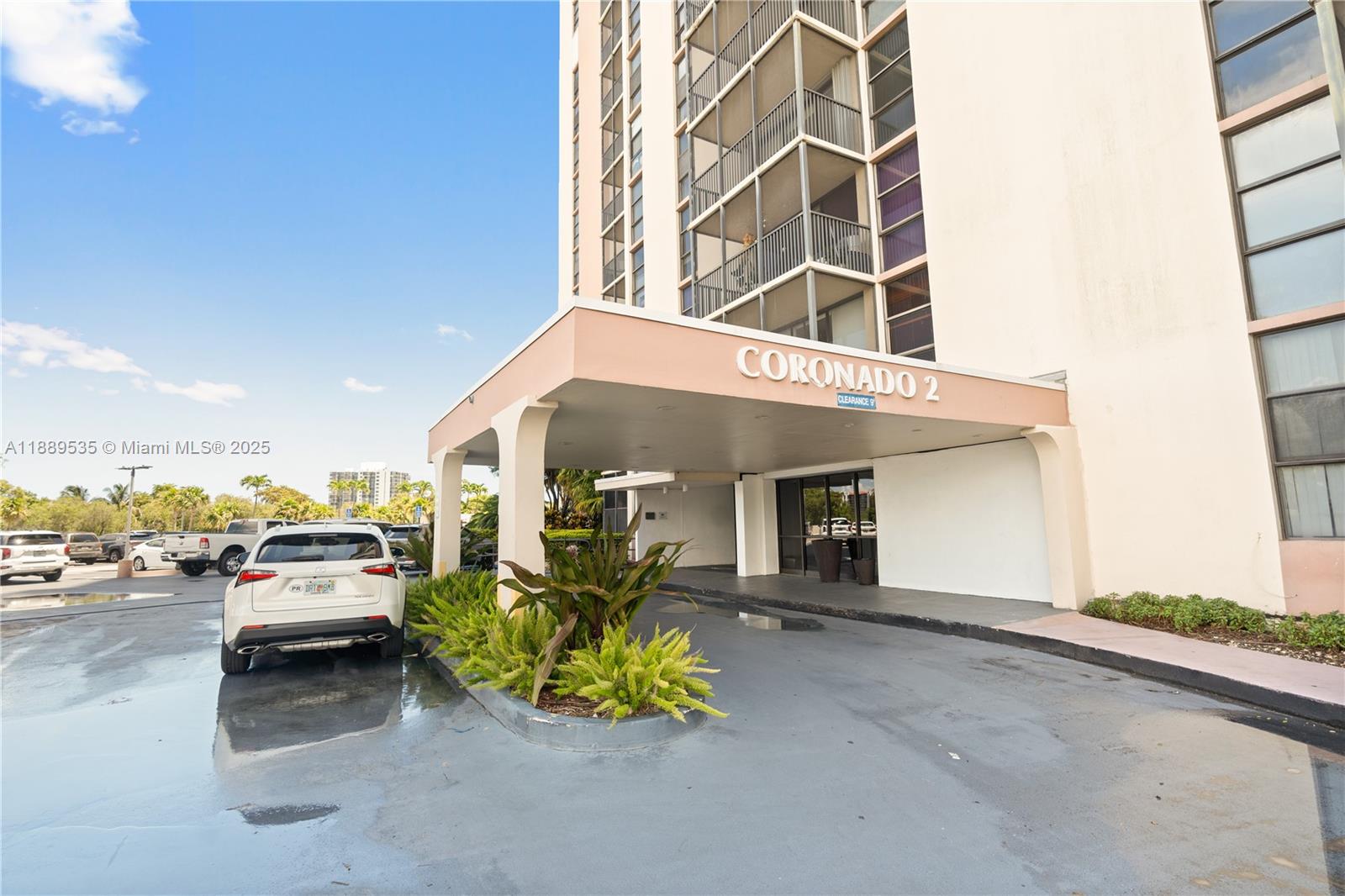 Photo of 20301 Country Club Dr #829, Aventura, Florida, 33180 -