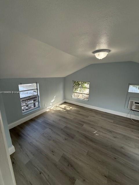   /  2639 sq. ft. $ 2025-10-03 0 Photo