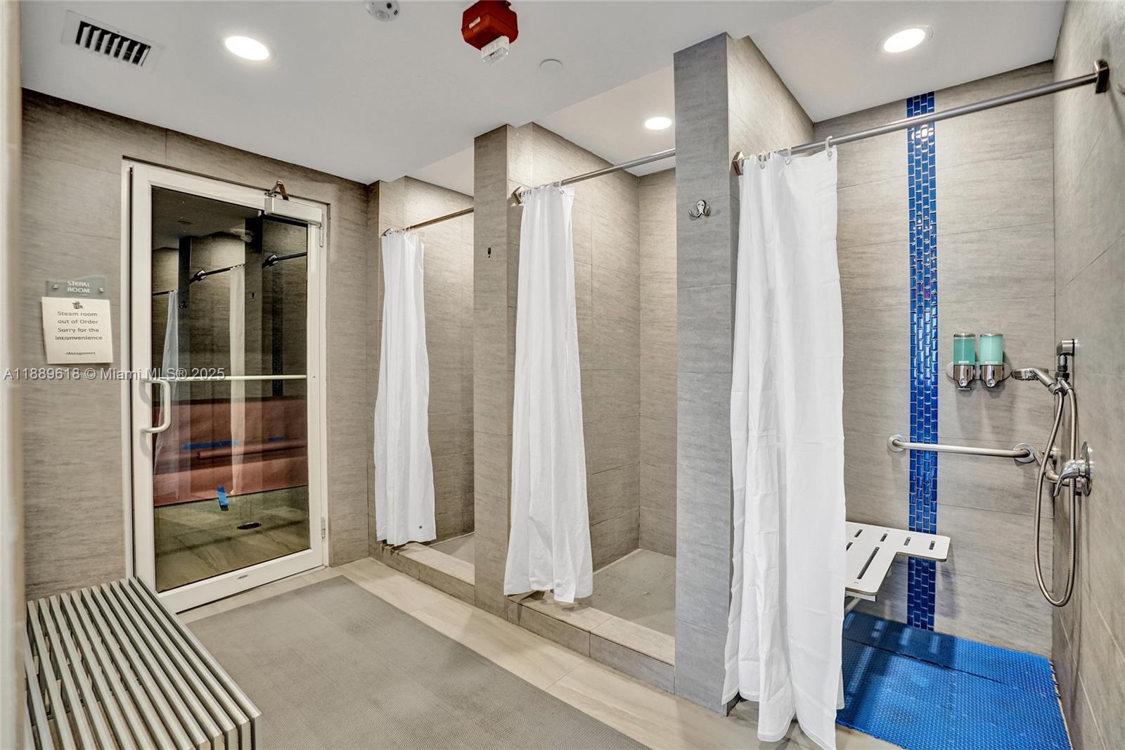 Photo of 20281 Country Club Dr  #2110, Aventura, Florida, 33180 - 