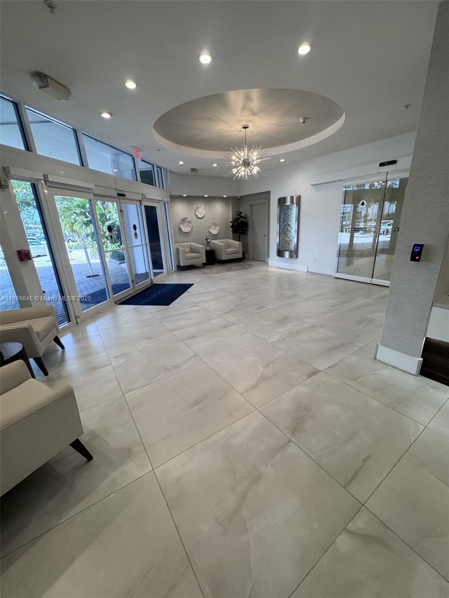 Photo of 3001 Ocean Dr  #907, Hollywood, Florida, 33019 - 