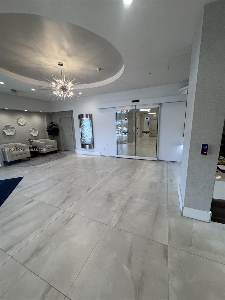 Photo of 3001 Ocean Dr  #907, Hollywood, Florida, 33019 - 