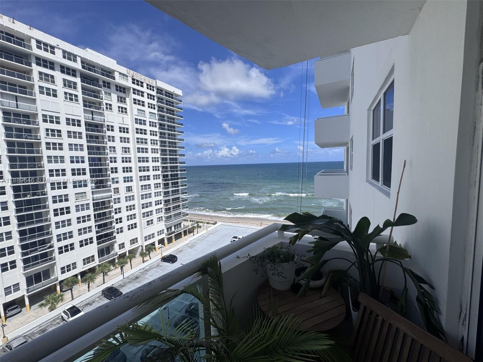 Photo of 3001 Ocean Dr  #907, Hollywood, Florida, 33019 - 