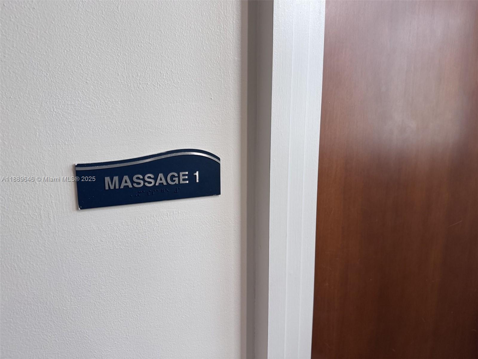 Photo of 3001 Ocean Dr  #907, Hollywood, Florida, 33019 - Massage Rooms