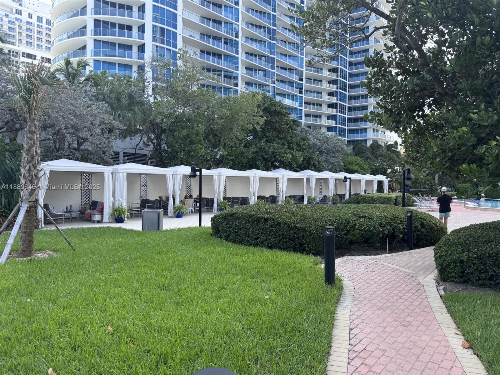 Photo of 3001 Ocean Dr  #907, Hollywood, Florida, 33019 - 