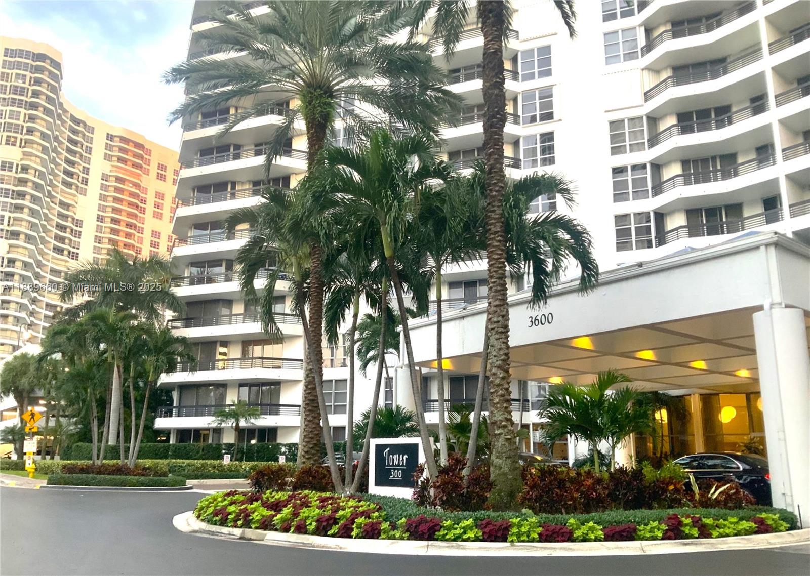 Photo of 3600 Mystic Pointe Dr  #1801, Aventura, Florida, 33180 - 