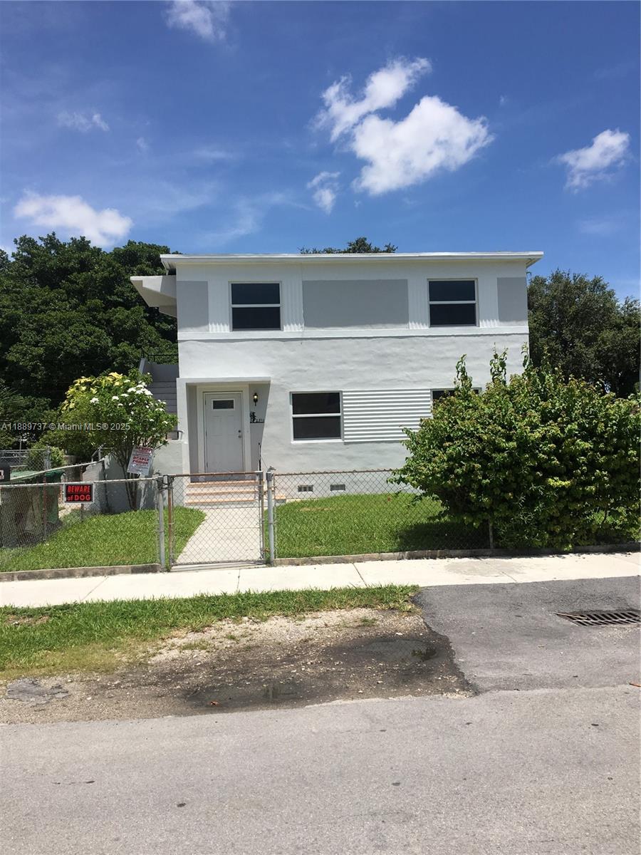   /  1680 sq. ft. $ 2025-10-03 0 foto
