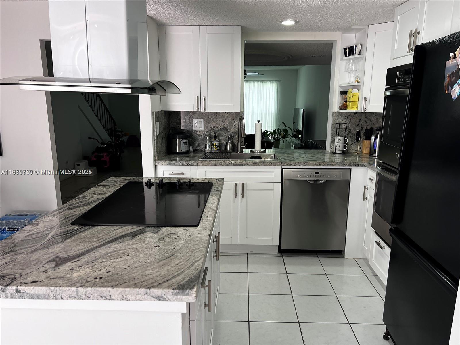 Photo of 2410 10th St  #123, Hallandale Beach, Florida, 33009 - 