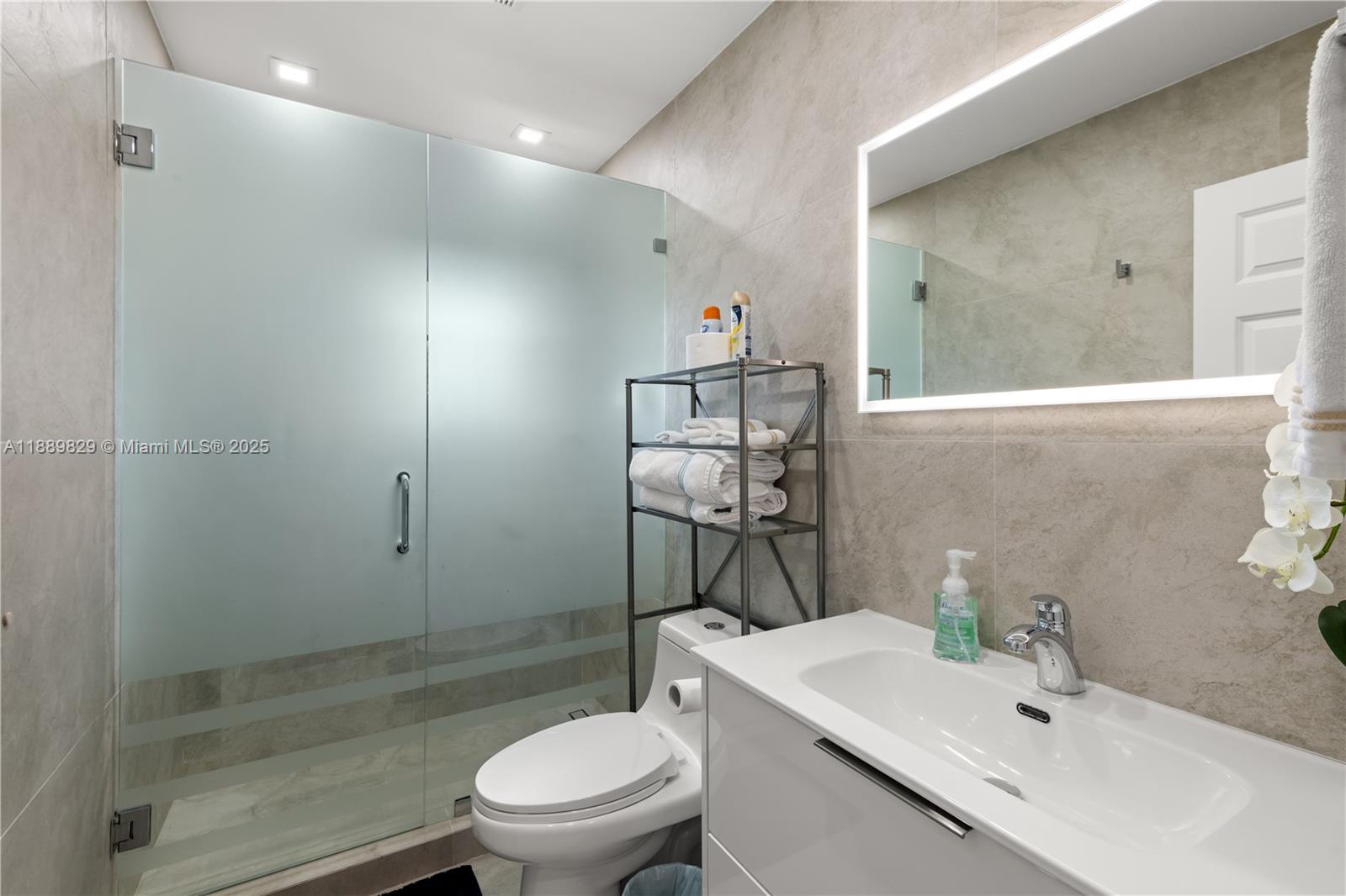 Photo of 3172 211th St  (3172), Aventura, Florida, 33180 - 