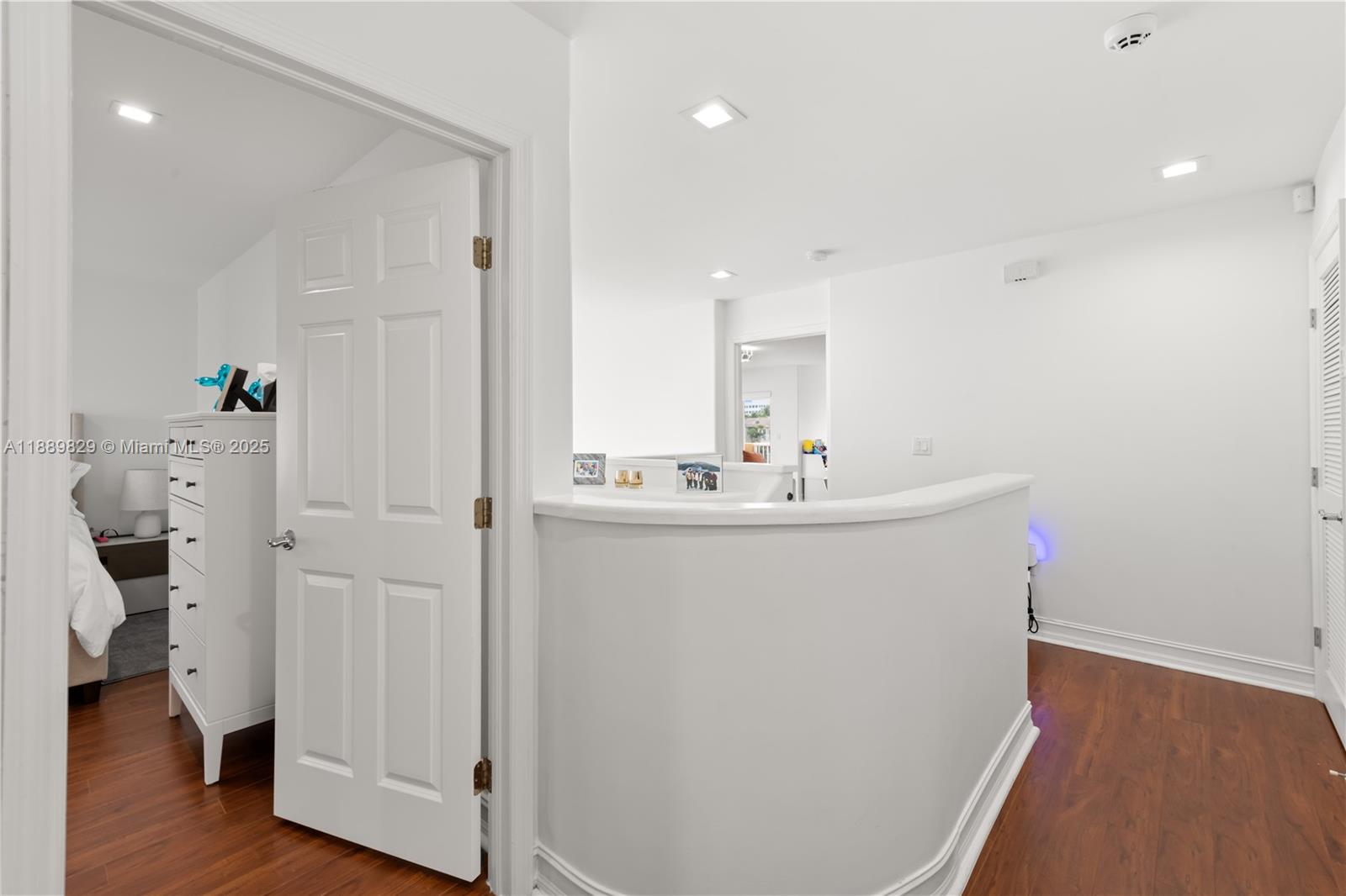 Photo of 3172 211th St  (3172), Aventura, Florida, 33180 - 