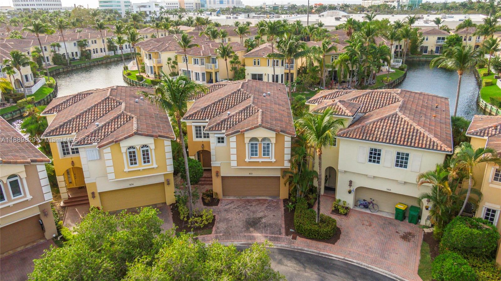 Photo of 3172 211th St  (3172), Aventura, Florida, 33180 - 