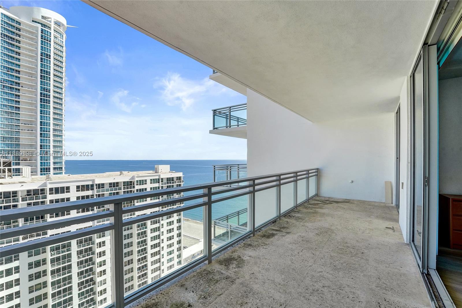 Photo of 3535 Ocean Dr  #1703, Hollywood, Florida, 33019 - 