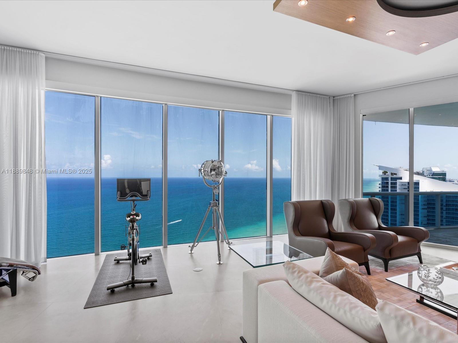 Photo of 2711 Ocean Dr  #4005, Hollywood, Florida, 33019 - 