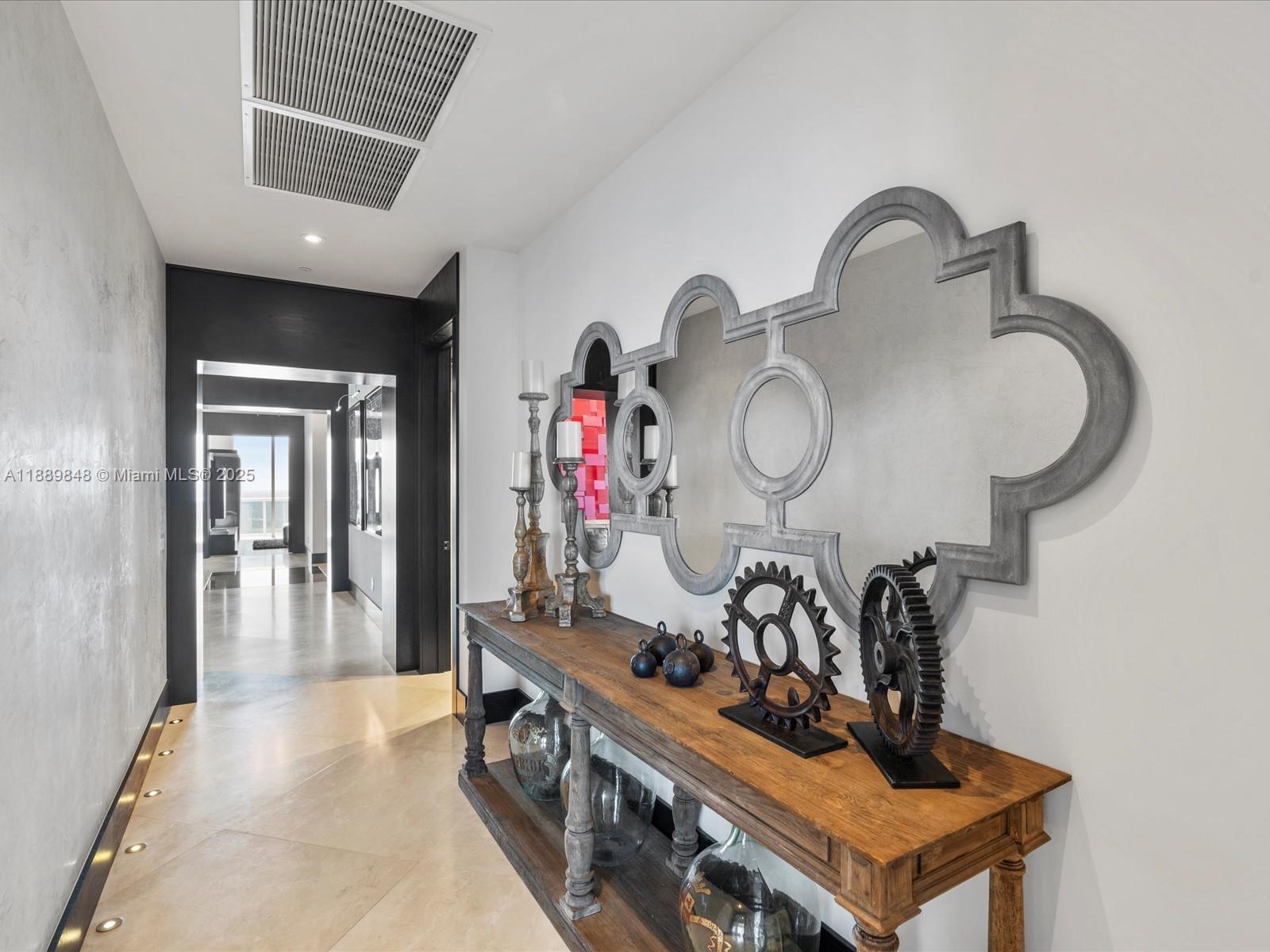 Photo of 2711 Ocean Dr  #4005, Hollywood, Florida, 33019 - 