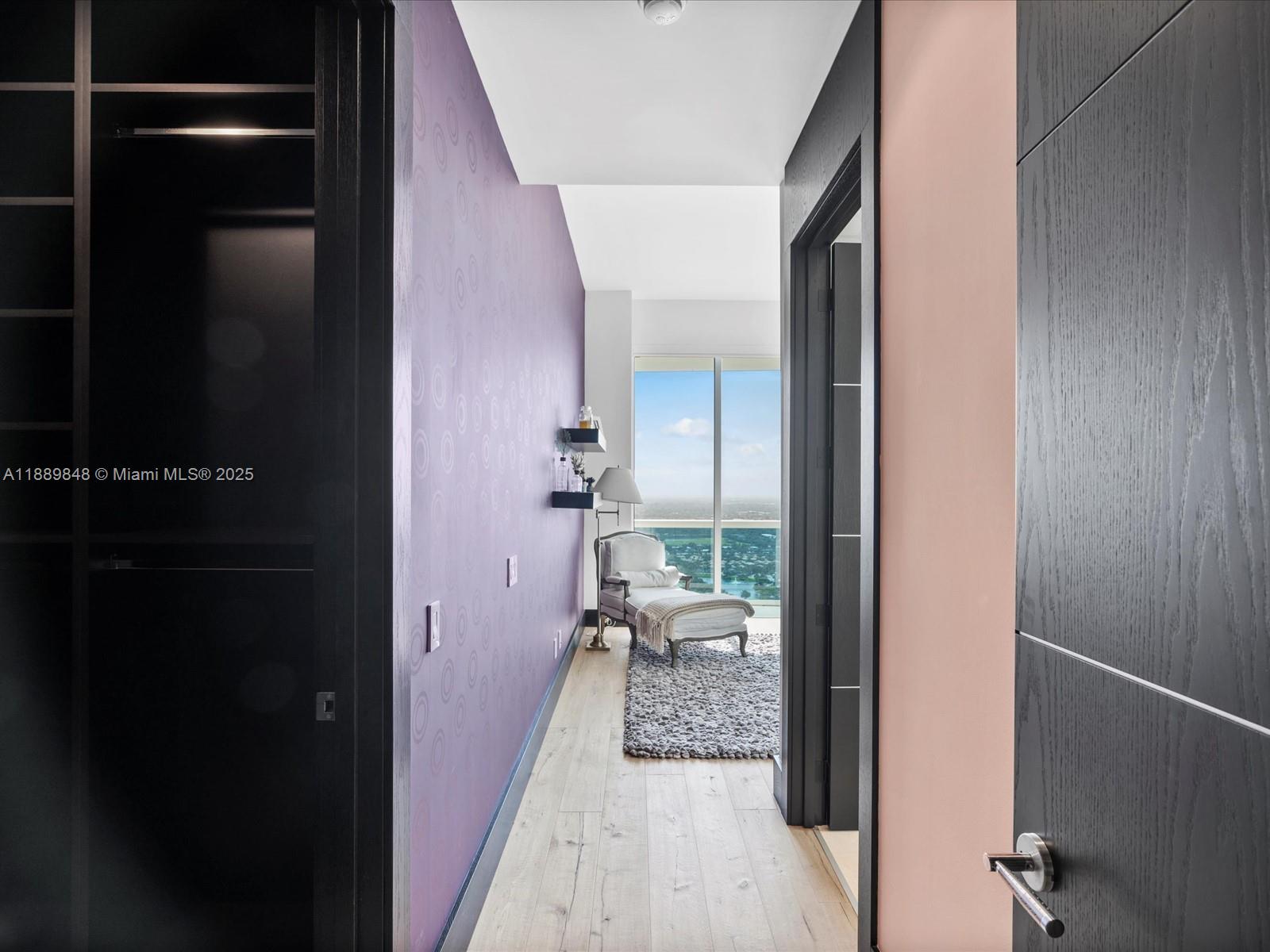 Photo of 2711 Ocean Dr  #4005, Hollywood, Florida, 33019 - 