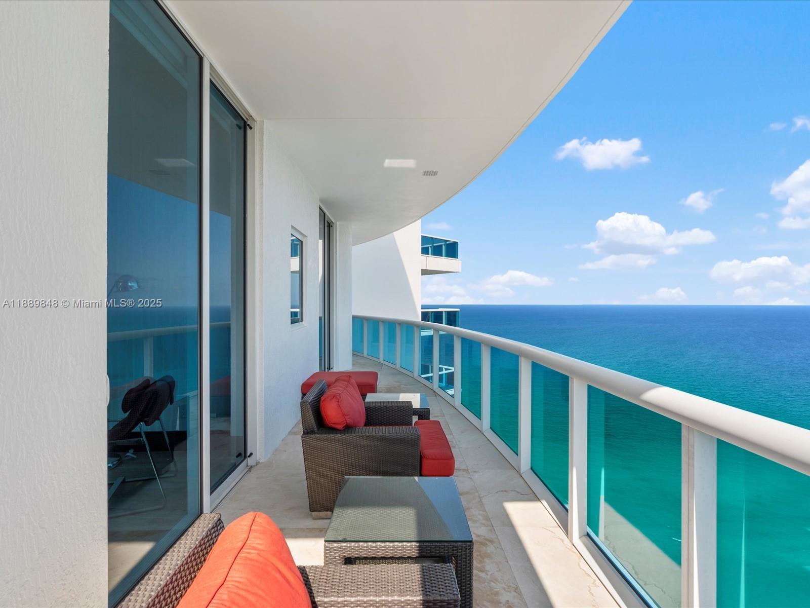 Photo of 2711 Ocean Dr  #4005, Hollywood, Florida, 33019 - 