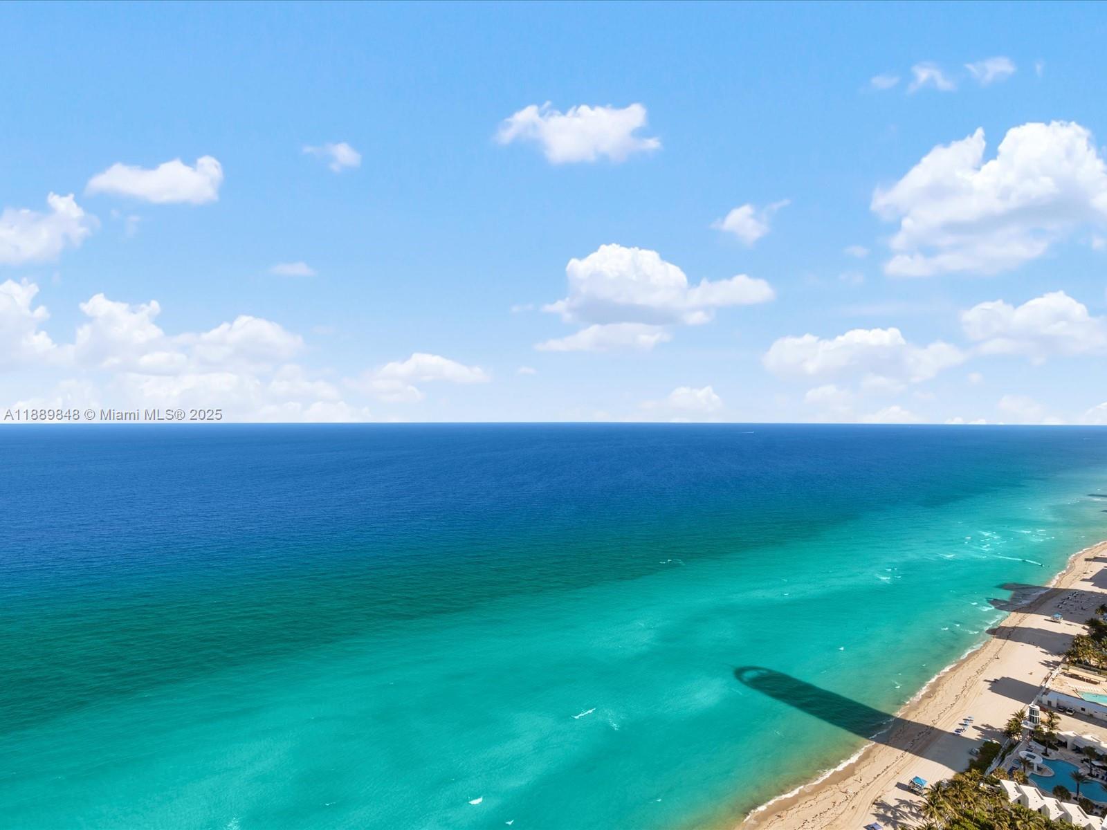 Photo of 2711 Ocean Dr  #4005, Hollywood, Florida, 33019 - 