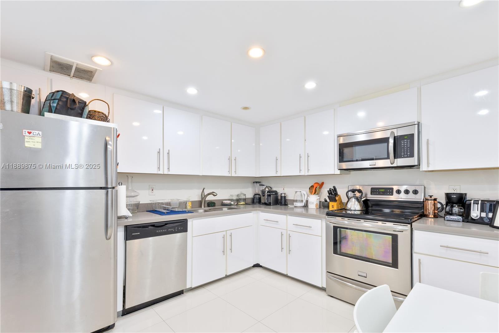 Photo of 9801 Collins Ave  #20V, Bal Harbour, Florida, 33154 - 