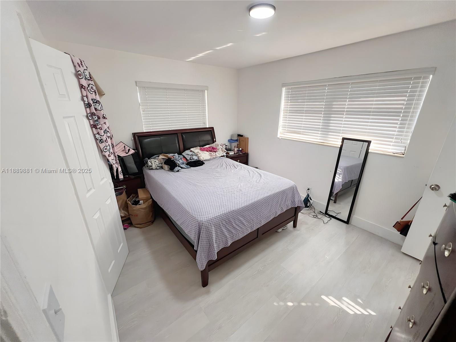 3361 4 / 2 1502 sq. ft. $ 2025-10-03 0 Photo