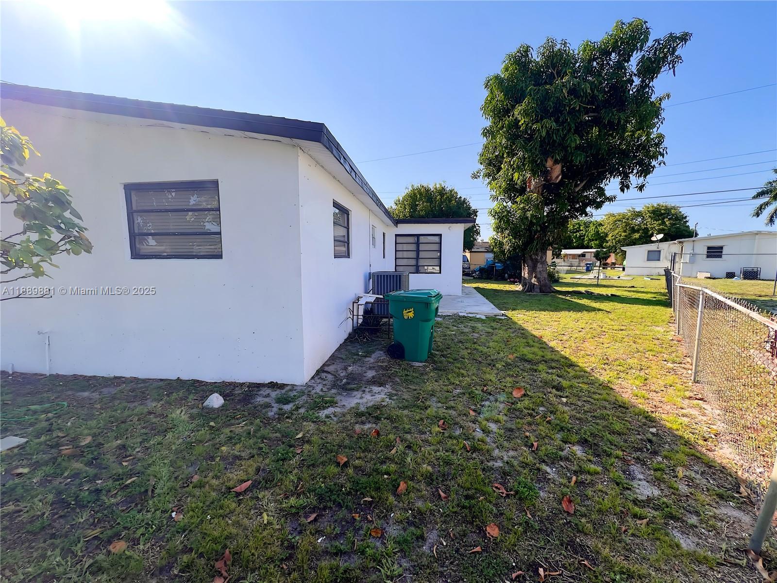 3361 4 / 2 1502 sq. ft. $ 2025-10-03 0 Photo