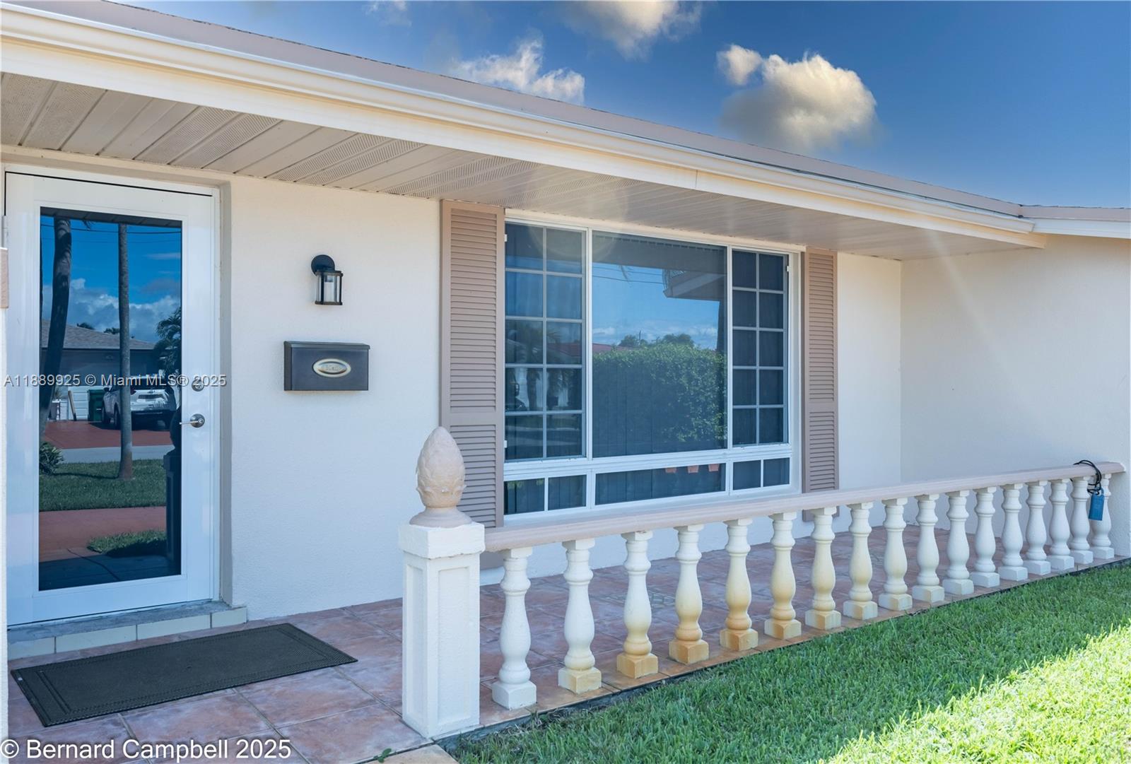 See details 6612 3 / 2 1646 sq. ft. $ 2025-10-03 0 Photo