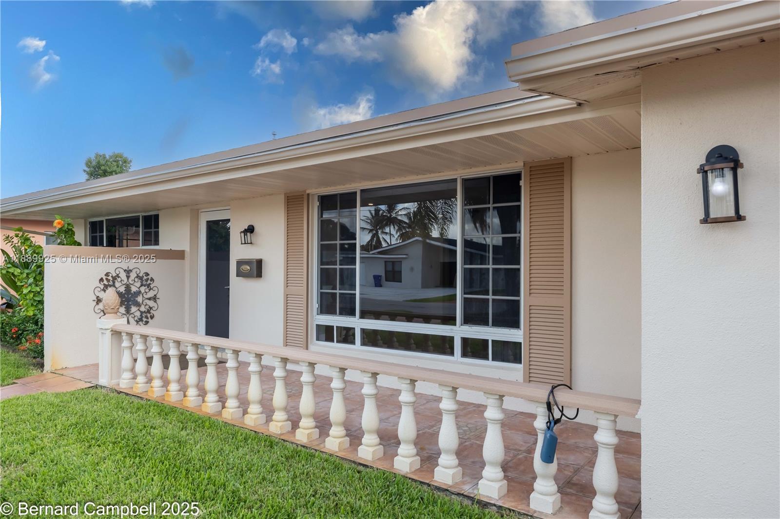 See details 6612 3 / 2 1646 sq. ft. $ 2025-10-03 0 Photo