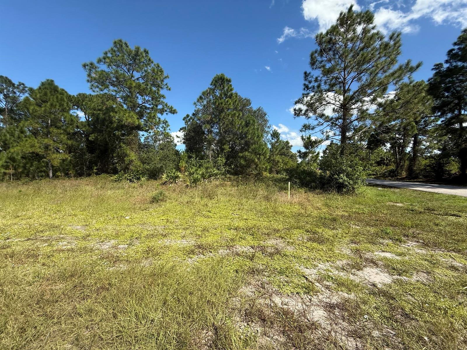   / 0  sq. ft. $ 2025-10-30 0 foto