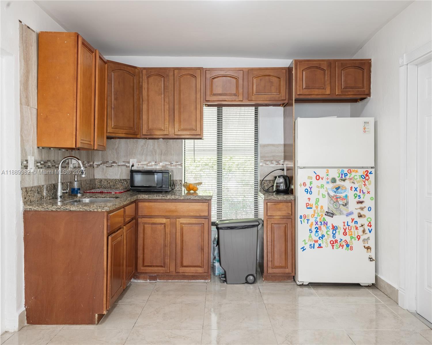   /  2099 sq. ft. $ 2025-10-03 0 Photo