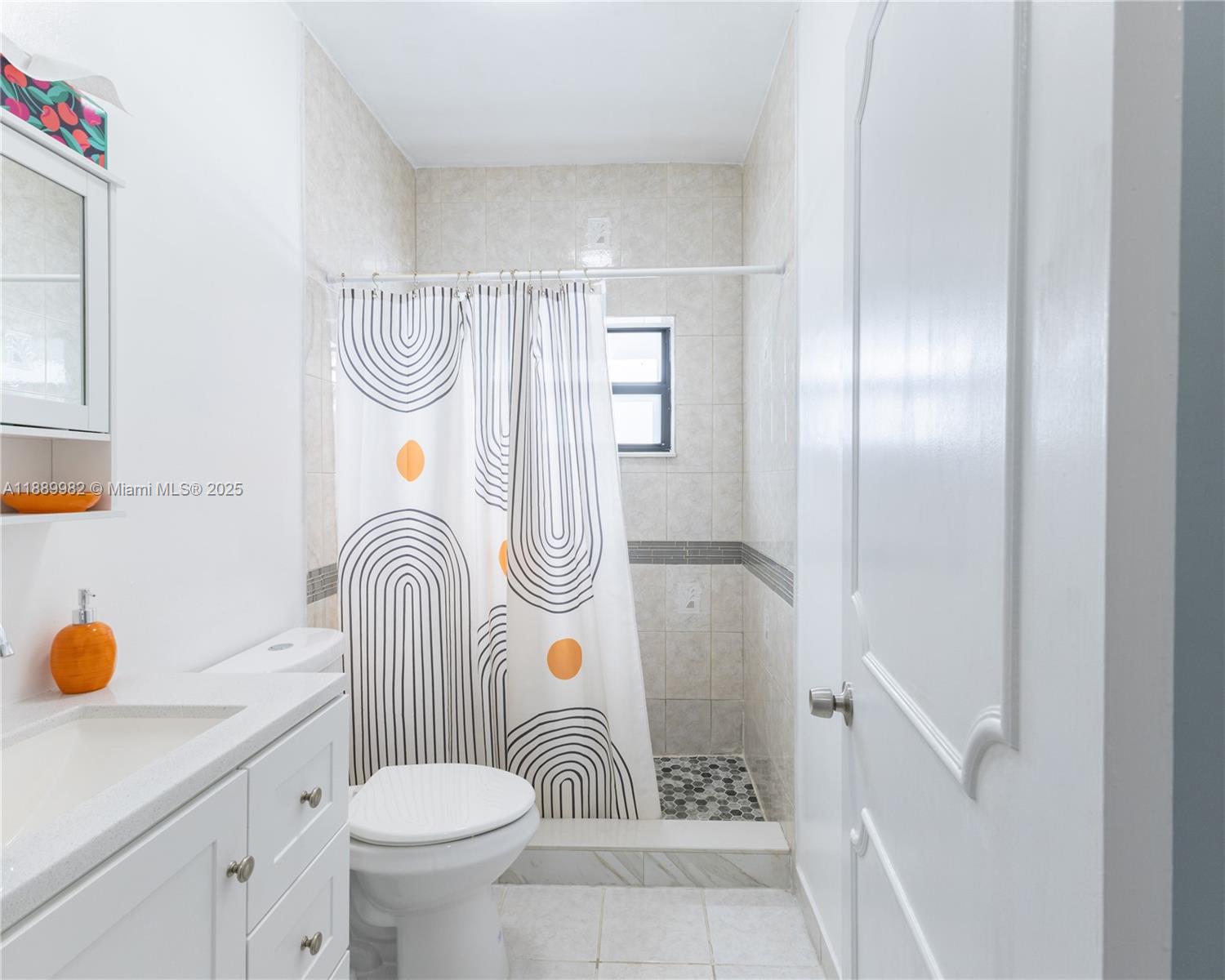   /  2099 sq. ft. $ 2025-10-03 0 Photo