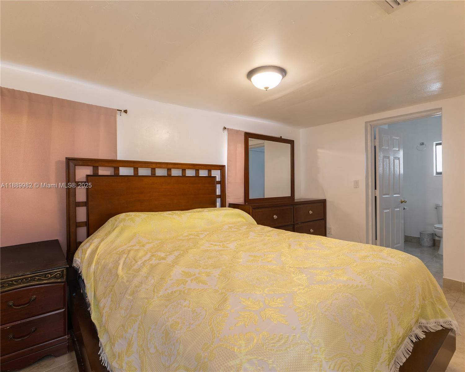   /  2099 sq. ft. $ 2025-10-03 0 Photo