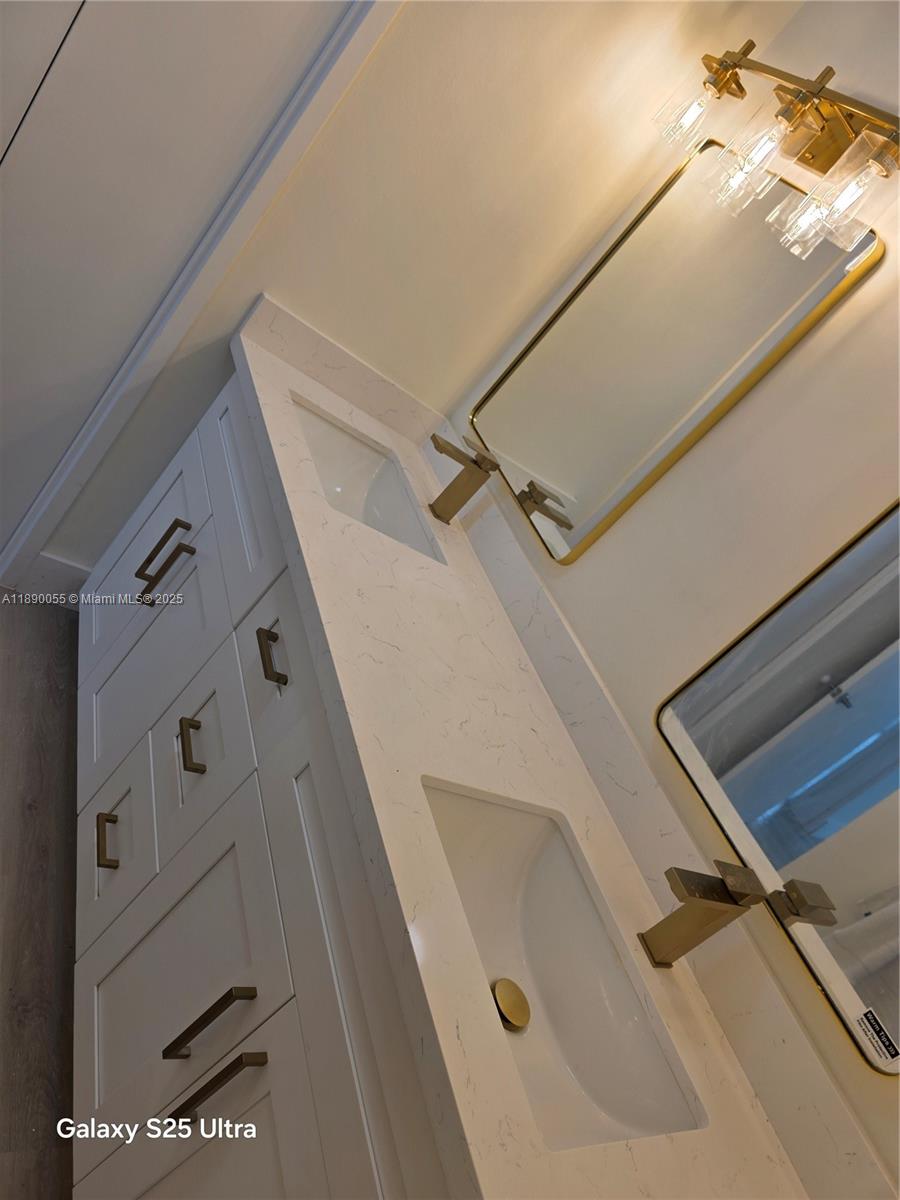 Photo of 3725 Ocean Dr  #617, Hollywood, Florida, 33019 - 