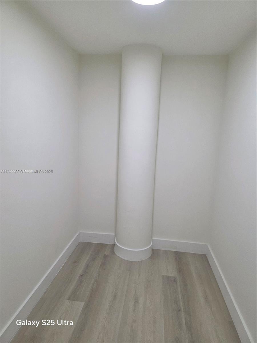 Photo of 3725 Ocean Dr  #617, Hollywood, Florida, 33019 - 