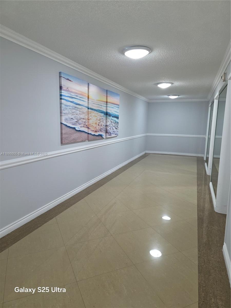 Photo of 3725 Ocean Dr  #617, Hollywood, Florida, 33019 - 